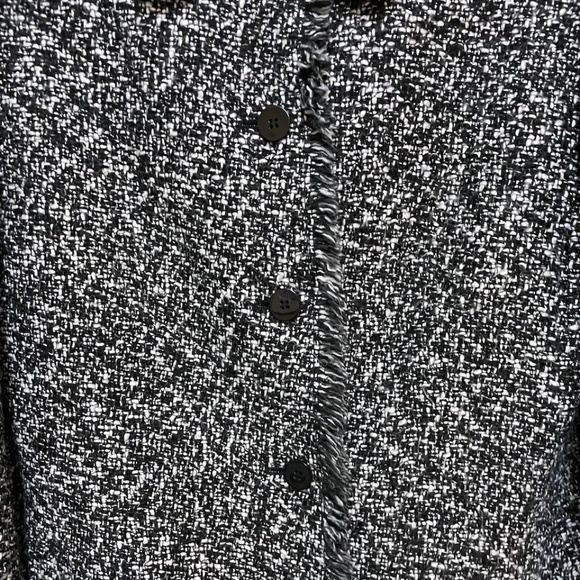 TAHARI Arthur S Levine  Classic L’il Tweed Blazer  10 - Picture 11 of 14